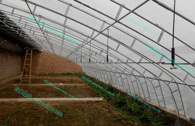 微噴系統應用于溫室大棚自動化噴霧加濕打藥灌溉